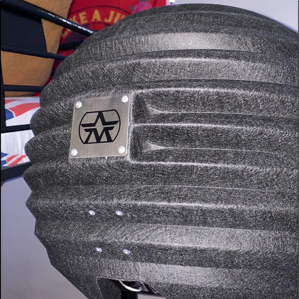 Aston Sheild Protector - Picture 4 of 4